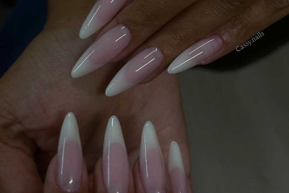Russian manicure by Cassy Nails, Montreal